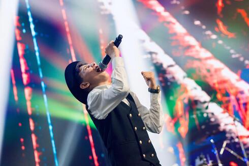 שי וינר בן ה-13 כובש את עולם המוזיקה — בלי וואטסאפ